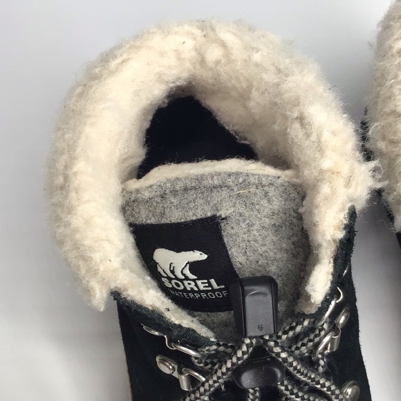 Sorel Out N About Conquest Boots in Black. - Picture 8 of 14